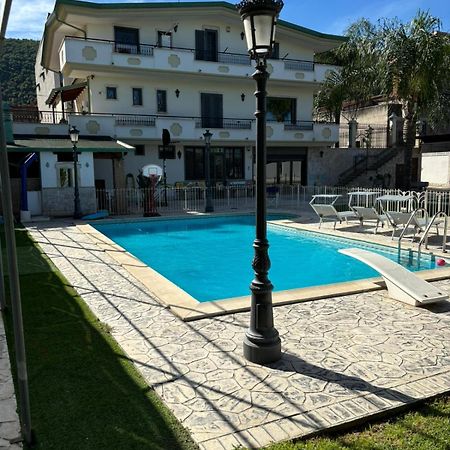 B&B Villa Candida San Felice a Cancello Zewnętrze zdjęcie