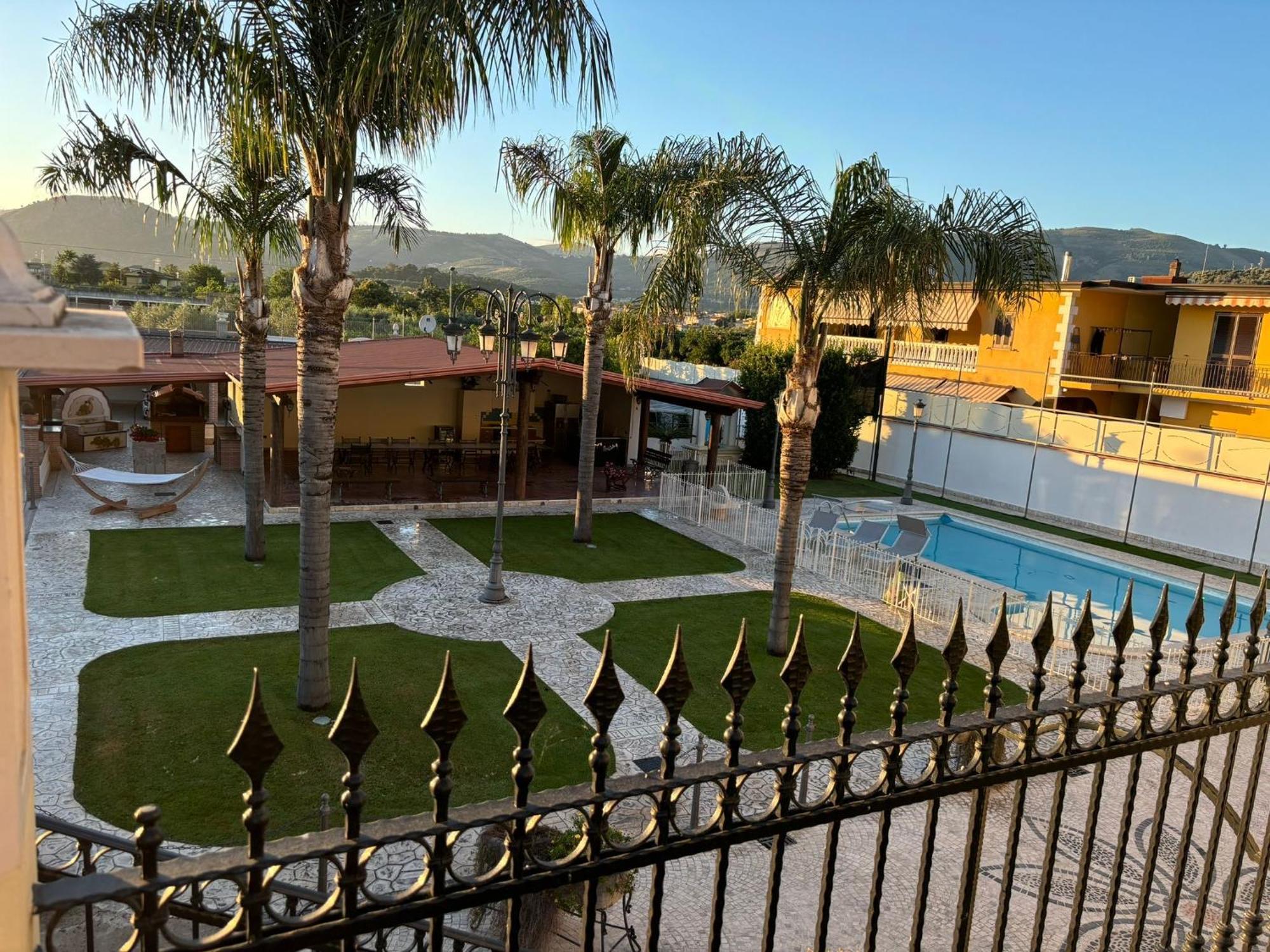 B&B Villa Candida San Felice a Cancello Zewnętrze zdjęcie
